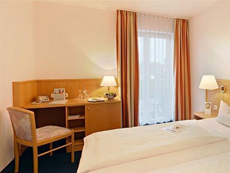 Ibb Süd Hotel 3*