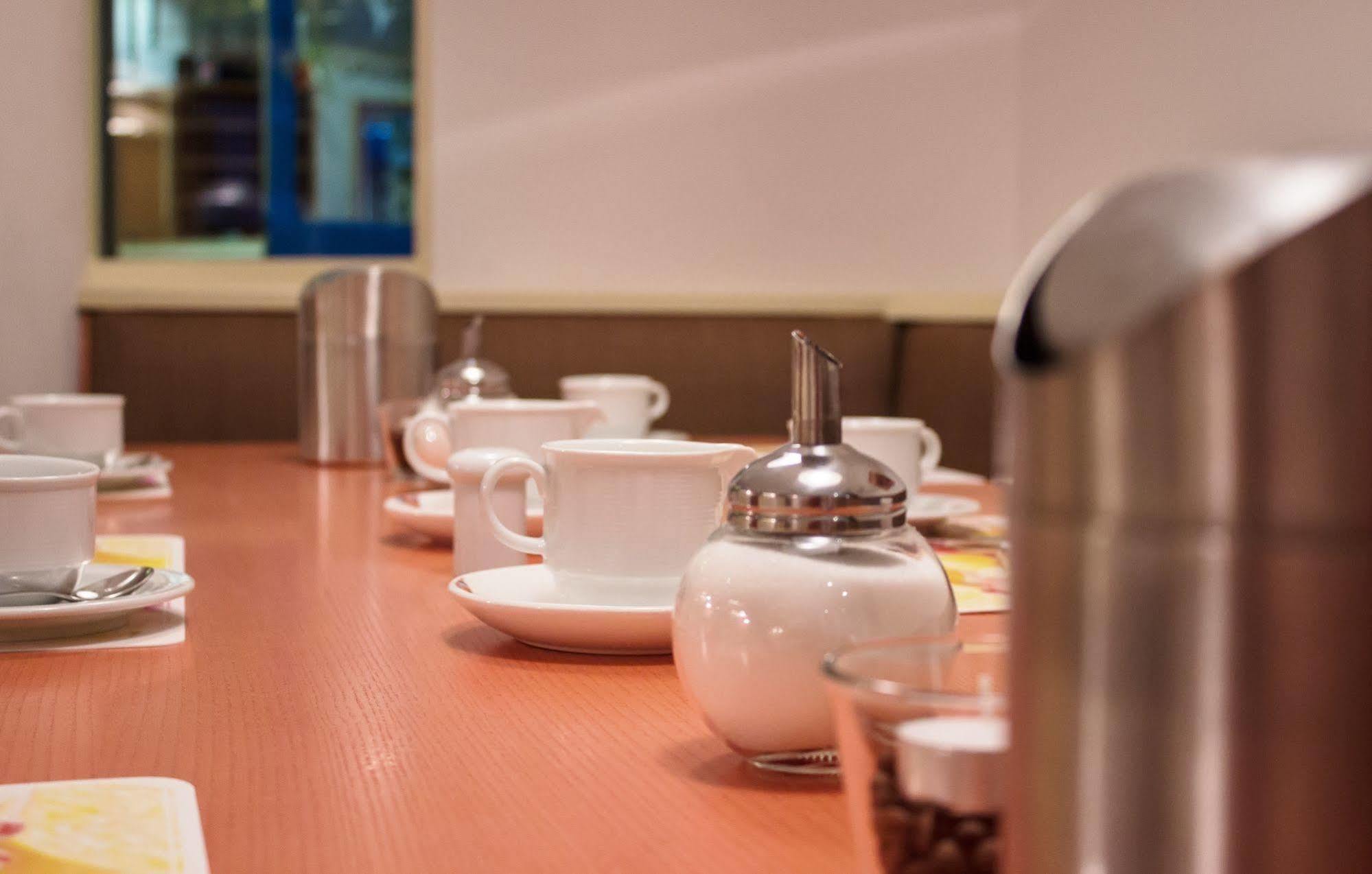 Ibb Süd Hotel 3*
