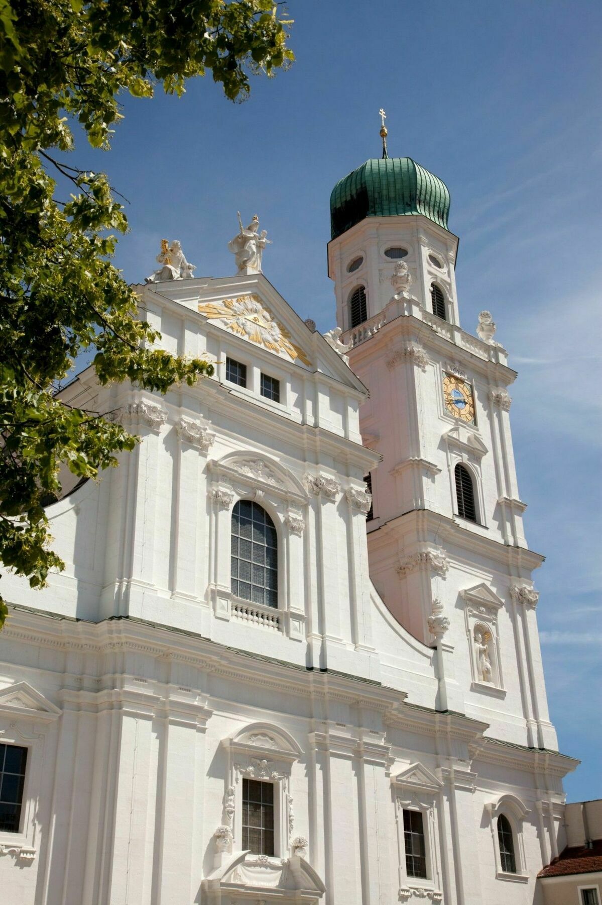 Ibb Süd Hotel 3*